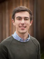 Portraitfoto von Simon Rötsch