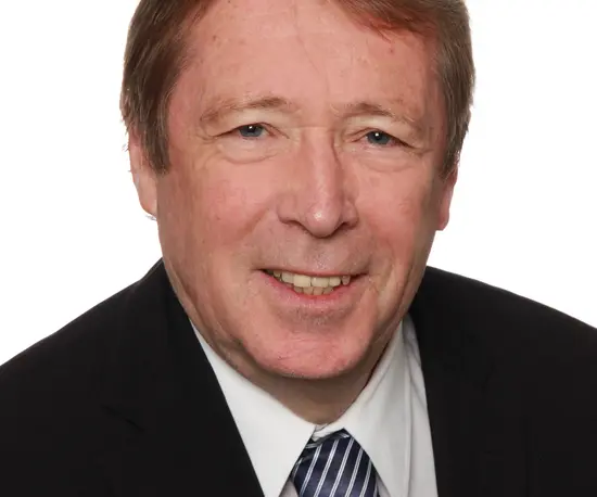 Porträtfoto Gernot Höflinger