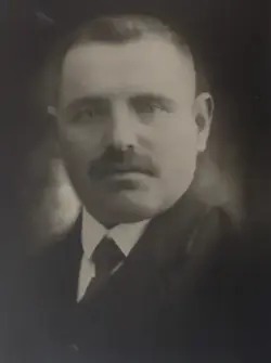 Porträtfoto Hans Bauer