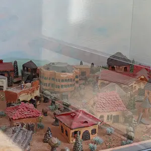 Blick auf ein getöpferte Miniatur Oberasbach.