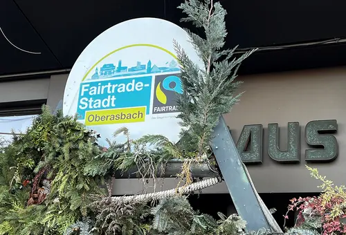 Blick auf das Fairtrade-Stadt-Logo
