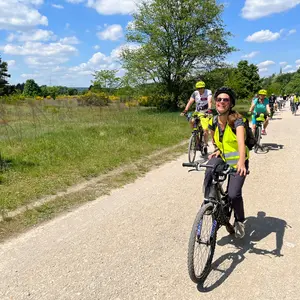 Radfahrer im Naturschutzgebiet Hainberg